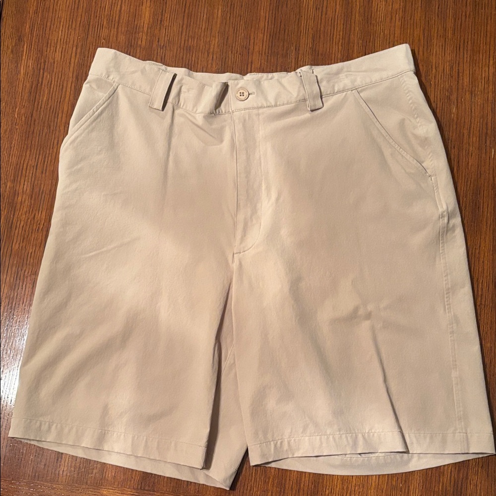 Men’s Under Armour Golf Shorts Flat-Front